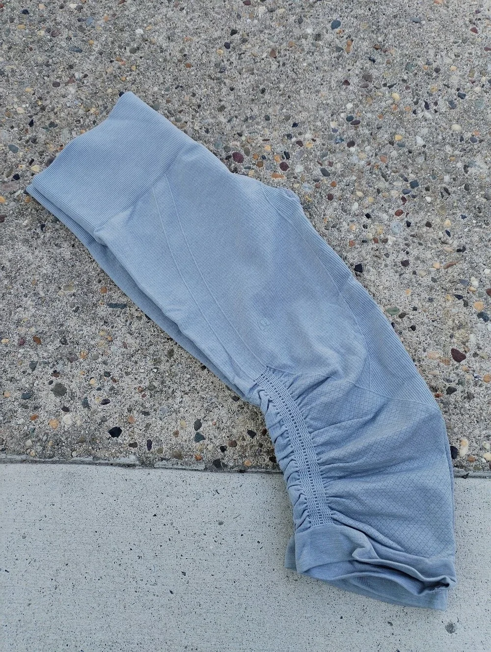 Lululemon capris ,size_6